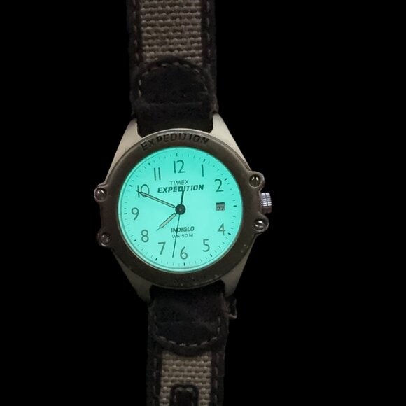 Men's Timex Expedition Indiglo Watch W/ Original Band - New Battery - Picture 2 of 15